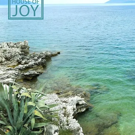 Nyaraló House Of Joy With 3 Bedrooms And Great Views *