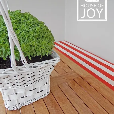 Nyaraló House Of Joy With 3 Bedrooms And Great Views