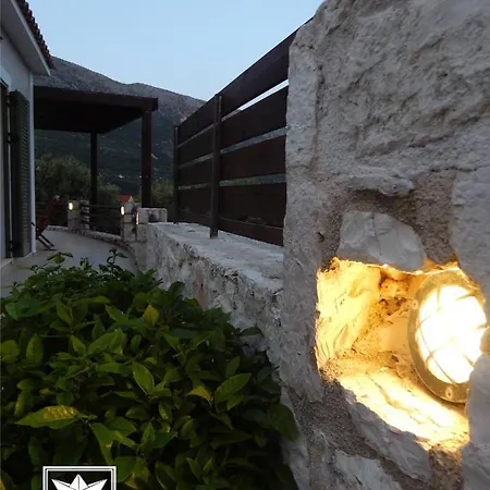House Of Joy With 3 Bedrooms And Great Views Nyaraló Ajía Effimía